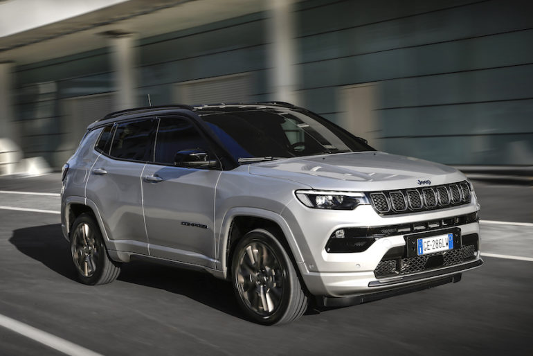 Nuova Jeep Compass, il 4x4 diventa solo elettrificato Target Motori