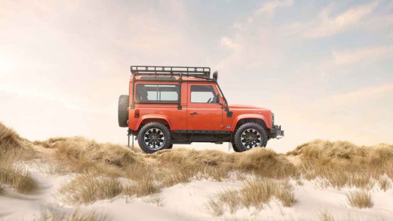 Land Rover Defender