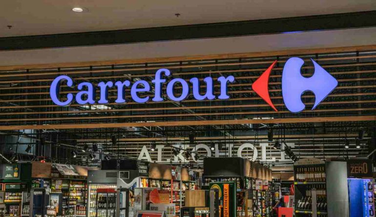 Carrefour - foto pexels - targetmotori.com